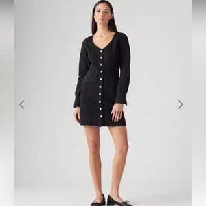 BNWT Levi’s Monroe Black Button-Down Denim Dress